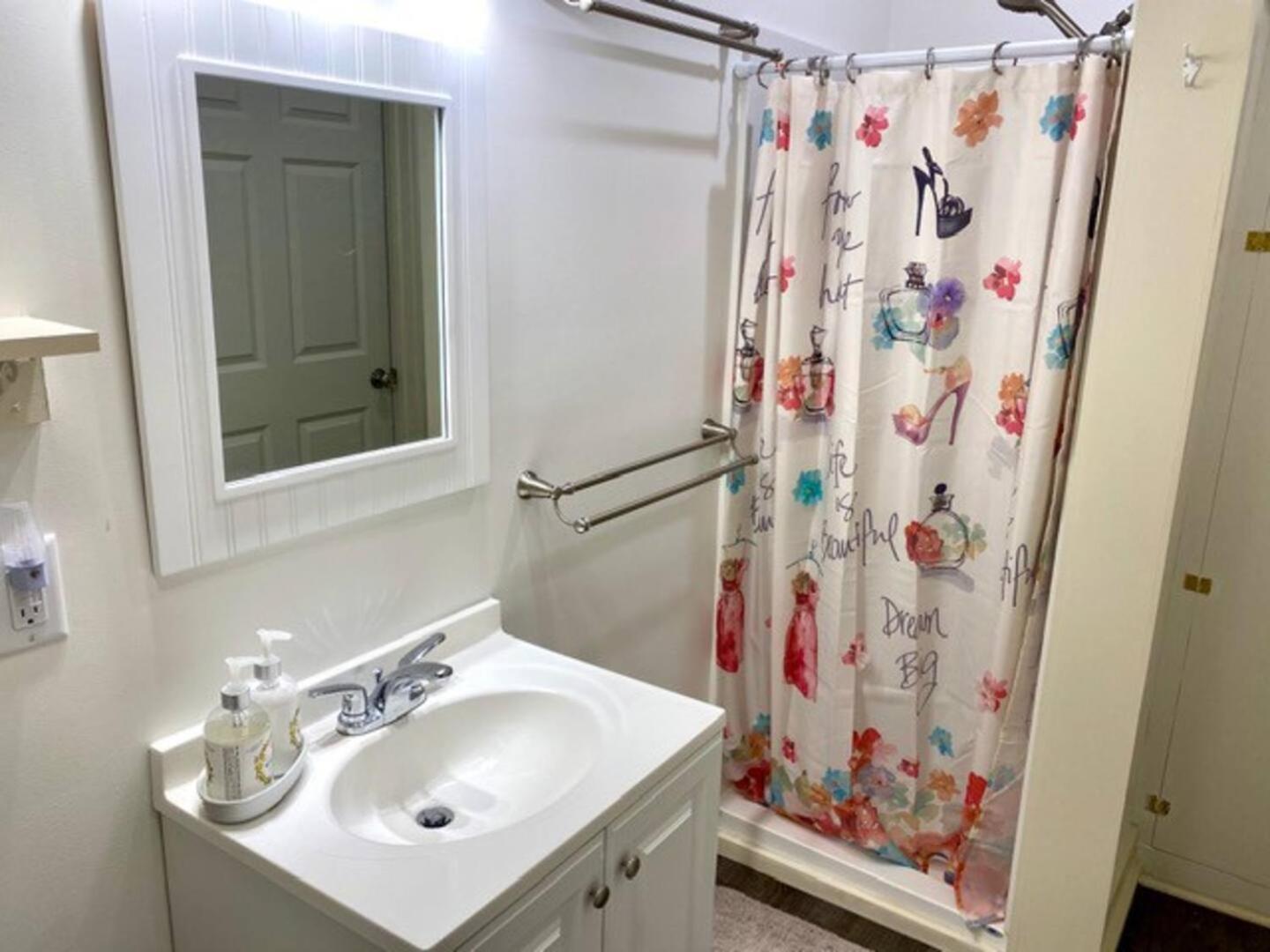 Water Street Apartments Williamstown Εξωτερικό φωτογραφία