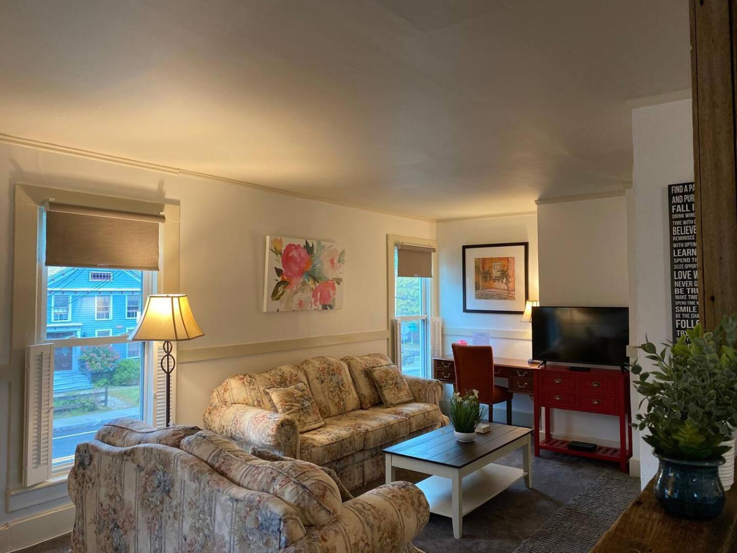 Water Street Apartments Williamstown Εξωτερικό φωτογραφία