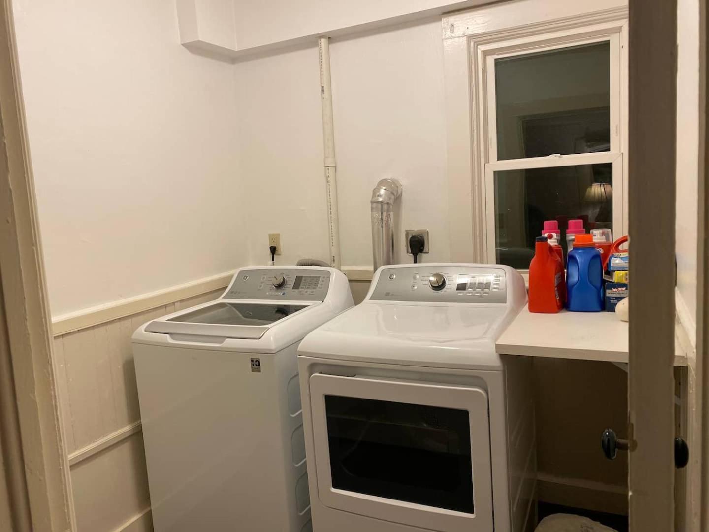 Water Street Apartments Williamstown Εξωτερικό φωτογραφία